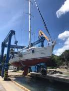 Owner maintained BAVARIA 44 with 4 cabins / 8 bert, $ 95,000